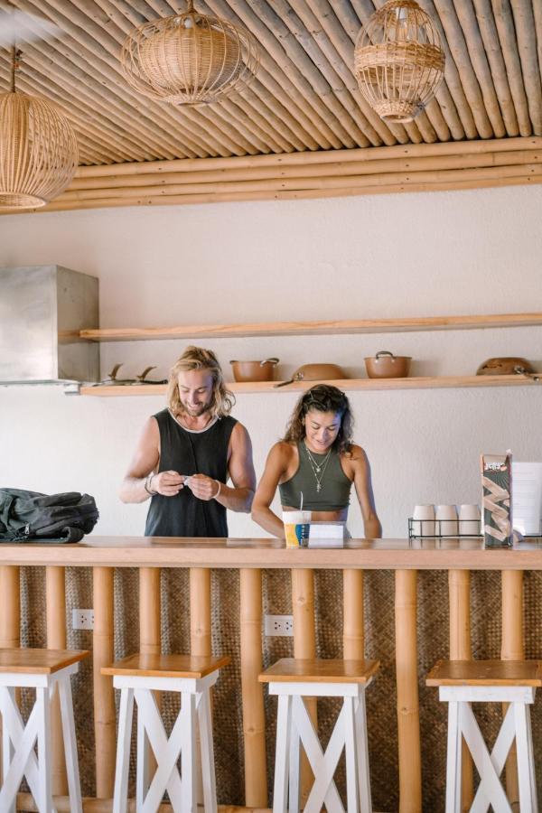 Happiness Hostel Siargao Генерал-Луна Экстерьер фото